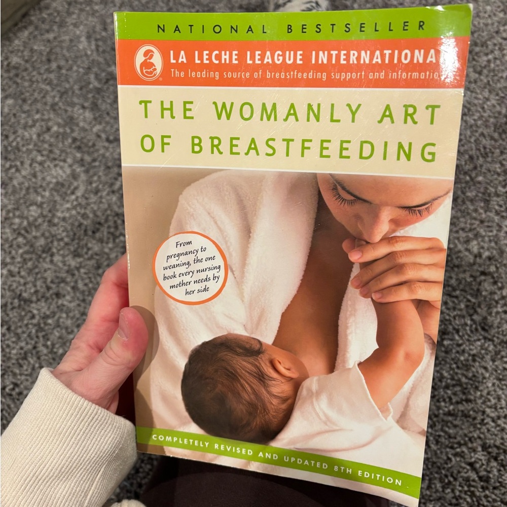 The Womanly Art of Breastfeeding Book